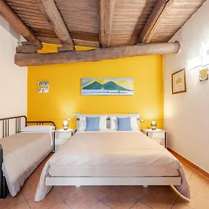 casa-albertino.hotels-amalfi.com/